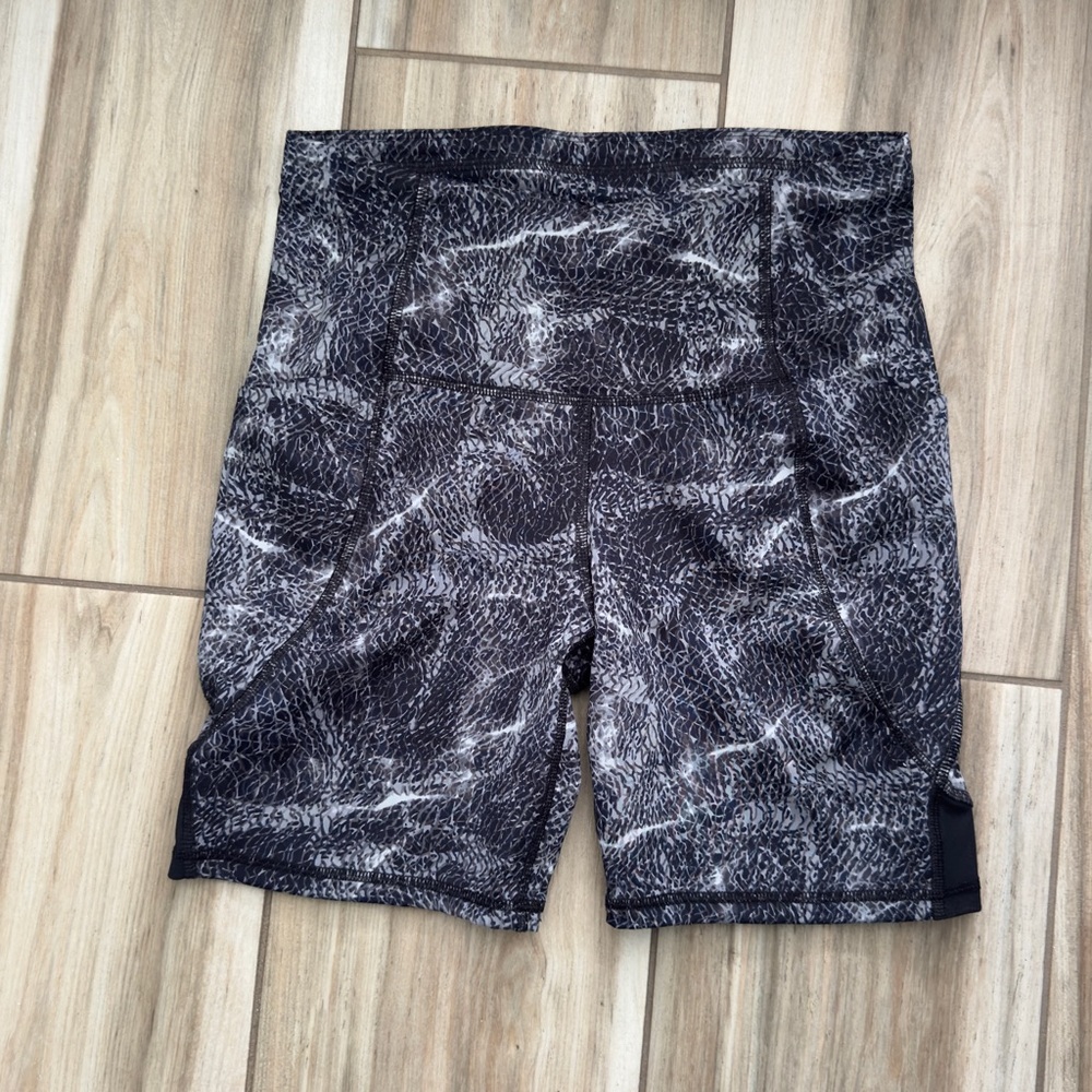 All in Motion Black and Gray Bike Shorts with Dynamic Pattern